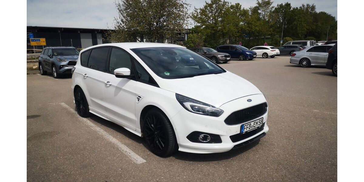 Ford S-Max 153.636 km 18.700 &euro; Emmering 82275