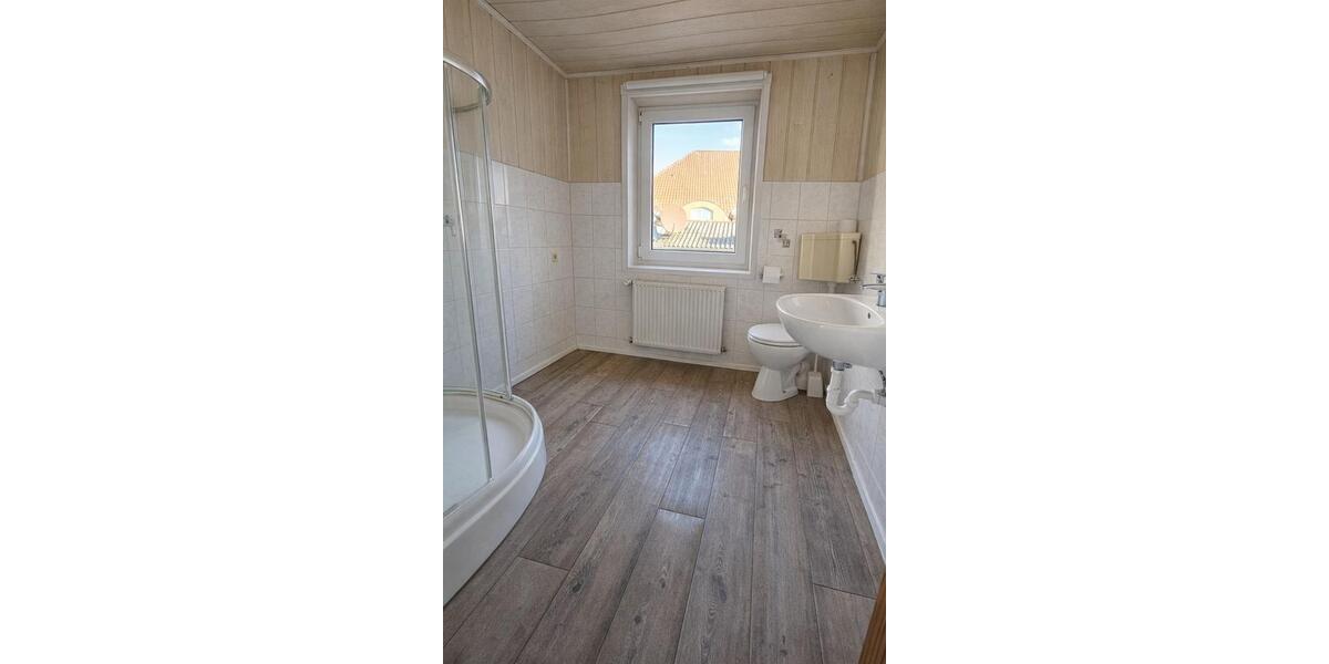 Etagenwohnung Glückstadt - 4.5 Zimmer, 103 m&sup2;, 1.100&euro; | Angebot:26223749