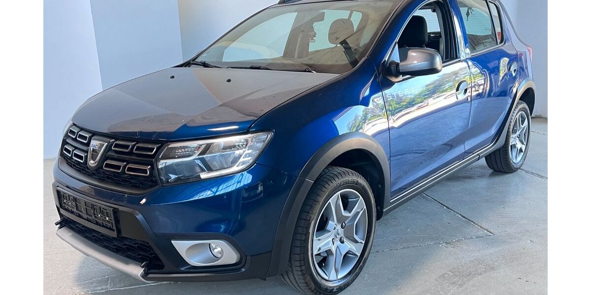 Dacia Sandero 30.248 km 9.300 &euro; Potsdam-Drewitz b.Berlin 14478