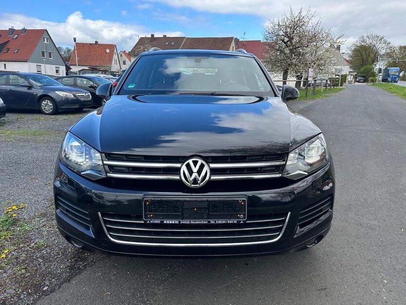 VW Touareg 248.456 km 6.800 € Leimsfeld 34621