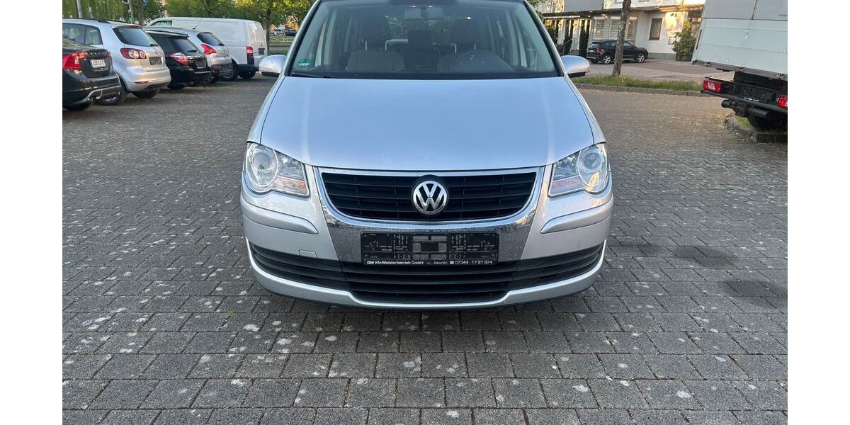 VW Touran 169.470 km 3.300 &euro; Aalen 73433