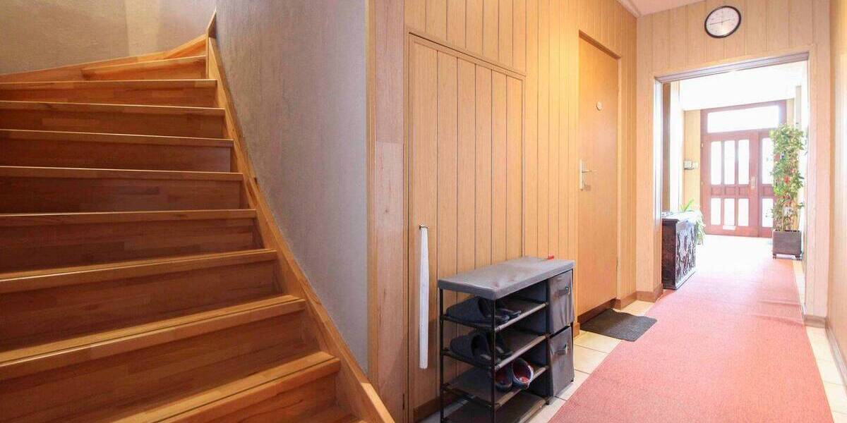 Reihenmittelhaus Calbe - 5 Zimmer, 220 m&sup2;, 99.000&euro; | Angebot:26176324