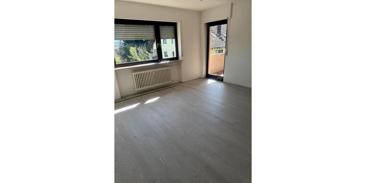 Erdgeschoßwohnung Laufenburg (Baden) - 4 Zimmer, 110 m&sup2;, 950&euro; | Angebot:26305358