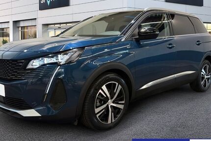 Peugeot 5008 20.943 km 27.990 &euro; Hamburg 22529