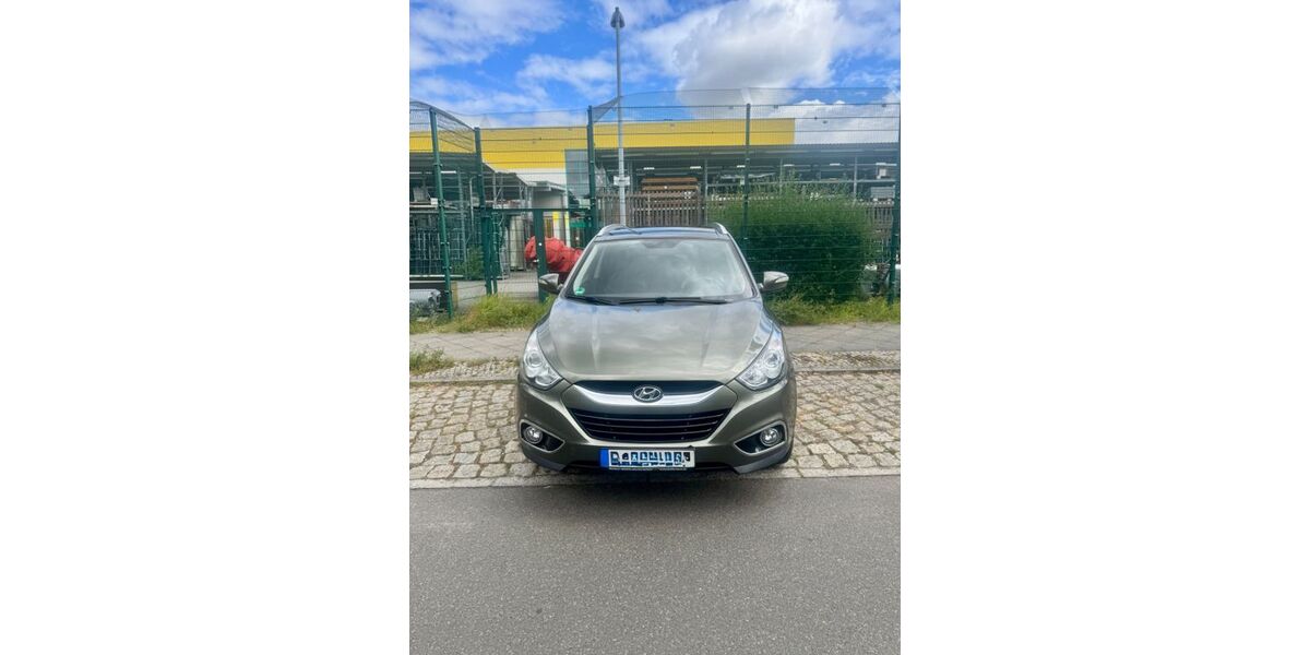 Hyundai ix35 156.000 km 8.500 &euro; Berlin 13627