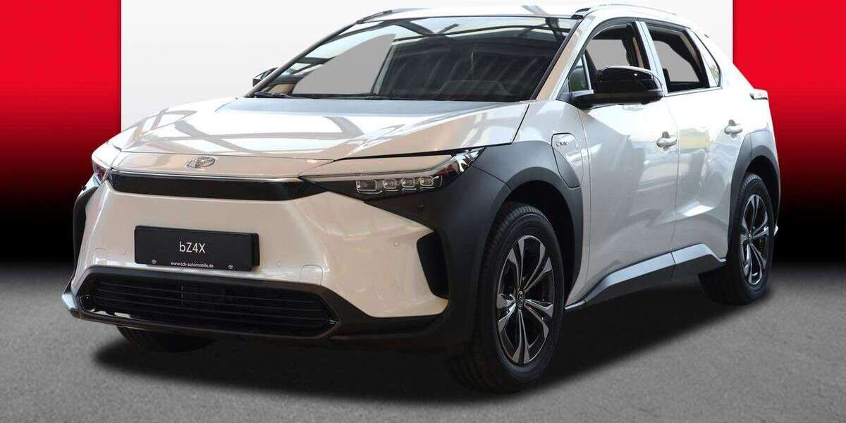 Toyota bZ4X 4.411 km 36.489 € Oberhausen 46149