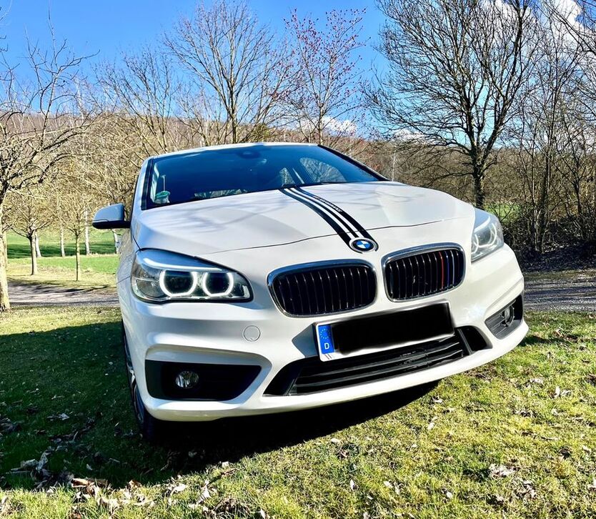 BMW 220 Active Tourer 146.000 km 12.300 € Saffig 56648