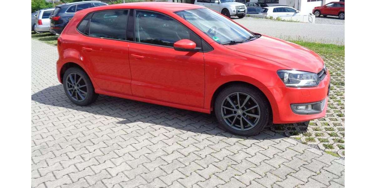 VW Polo 161.000 km 5.900 &euro; Grafenau-Großarmschlag 94481