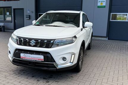Suzuki Vitara 60.000 km 16.590 &euro; Finnentrop 57413