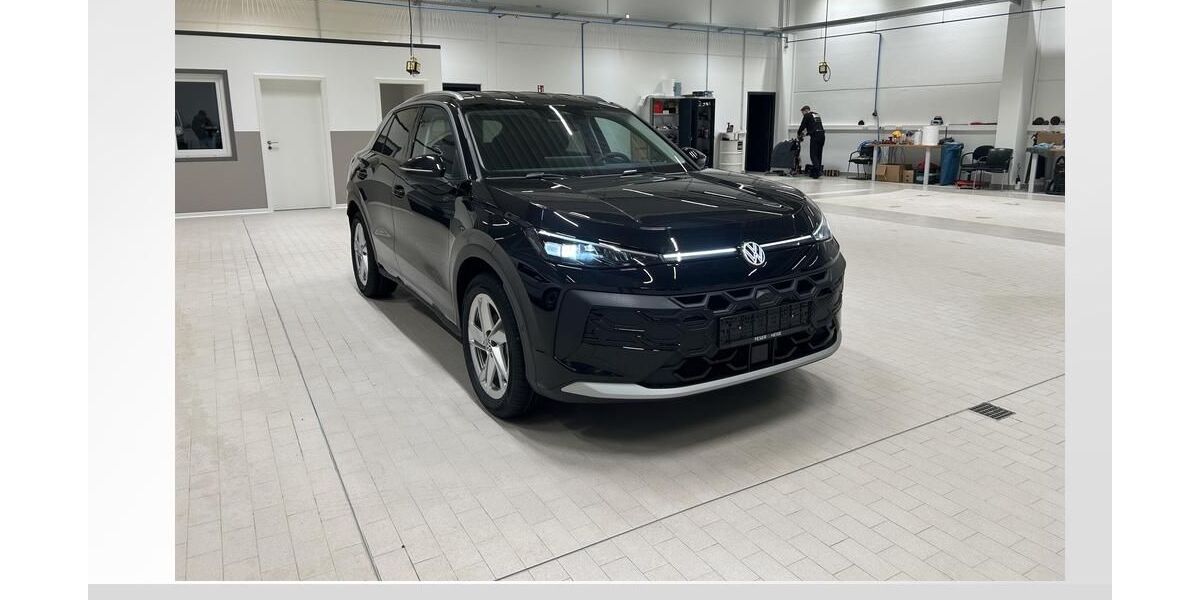 VW T-Roc 5.000 km 39.950 &euro; Dessau-Roßlau 06842