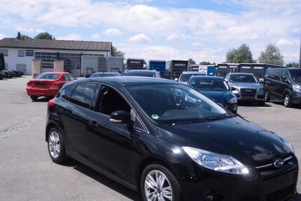 Ford Focus 185.232 km 2.750 &euro; Burgau 89331