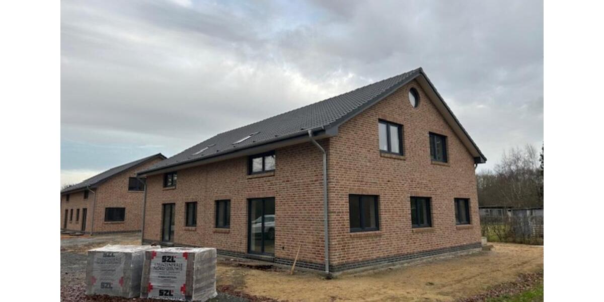 Etagenwohnung Weddingstedt - 2 Zimmer, 76 m&sup2;, 880&euro; | Angebot:25080230