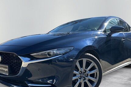 Mazda 3 26.596 km 25.990 &euro; Berlin 13599