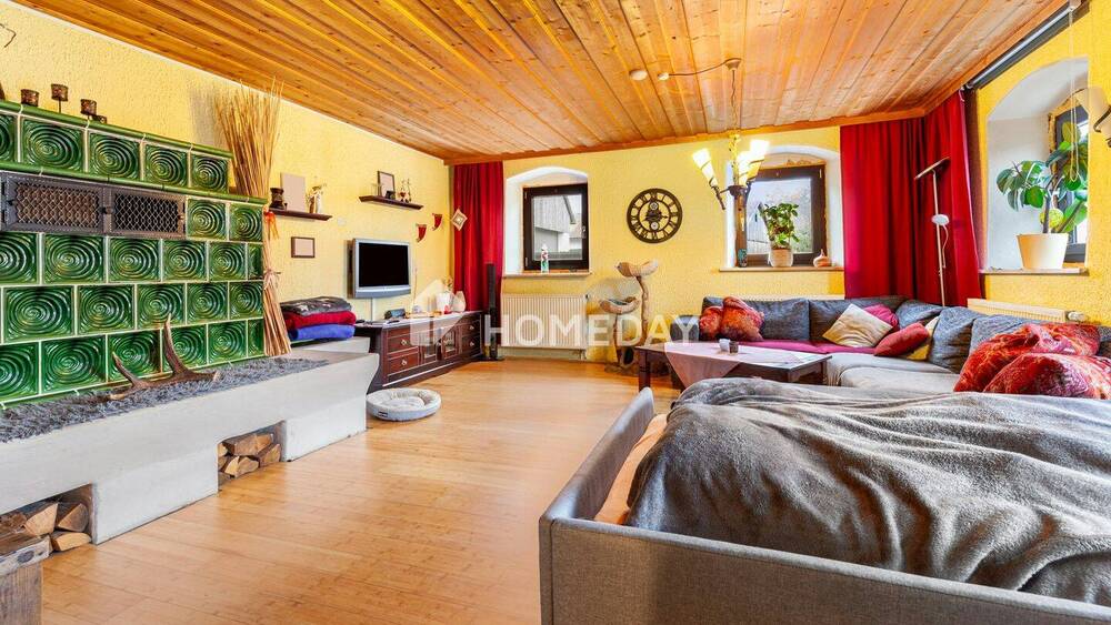 Einfamilienhaus Oberviechtach Schönthan - 6 Zimmer, 200 m&sup2;, 300.000&euro; | Angebot:25694084