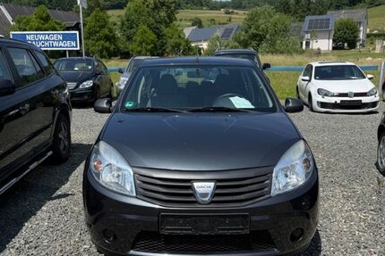Dacia Sandero 141.526 km 2.990 € Niederbrombach 55767