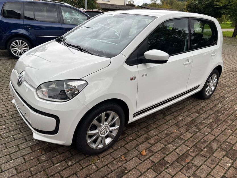 VW up! 81.200 km 8.750 € Eigeltingen 78253