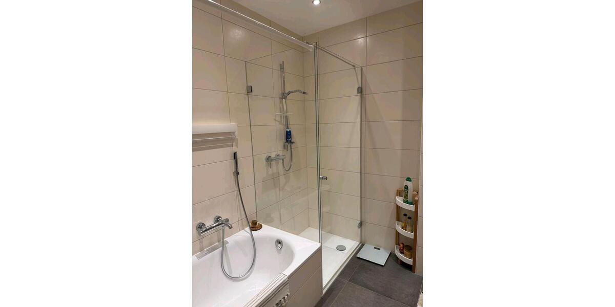 Vermiete hochwertige 2-Zimmer-Wohnung in ruhiger Lage in 93326 Ab 2 zimmer