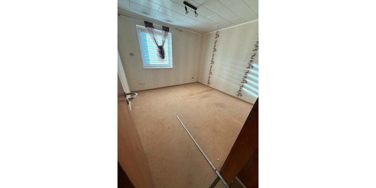 Etagenwohnung Winterberg - 4 Zimmer, 110 m&sup2;, 1.350&euro; | Angebot:26608720