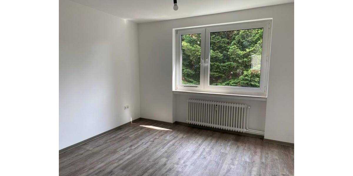 Dachgeschoßwohnung Delmenhorst Düsternort - 2.5 Zimmer, 46 m&sup2;, 414&euro; | Angebot:24314041