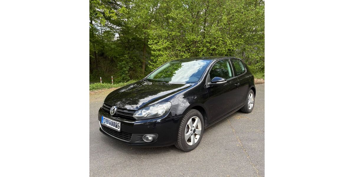 VW Golf 121.000 km 5.400 &euro; Nickenich 56645