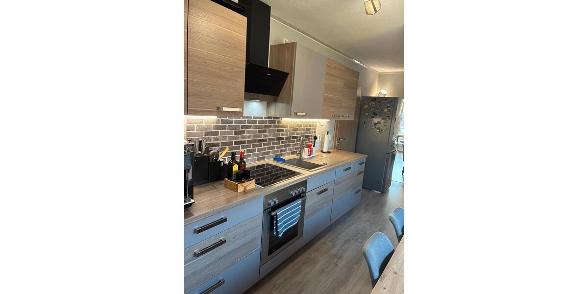 Dachgeschoßwohnung Bremerhaven Schiffdorferdamm - 3 Zimmer, 96 m&sup2;, 195.000&euro; | Angebot:25580552