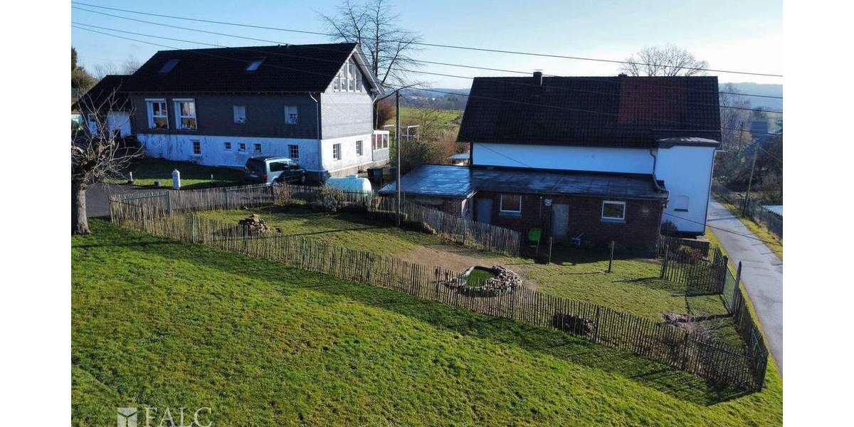 Einfamilienhaus Ruppichteroth Mittelsaurenbach - 6 Zimmer, 183 m&sup2;, 360.000&euro; | Angebot:24825467