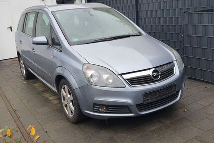 Opel Zafira 246.000 km 1.850 € Paderborn 33104