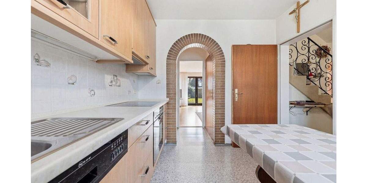 Reihenendhaus Augsburg Hochzoll - 5 Zimmer, 135 m&sup2;, 649.000&euro; | Angebot:25895945