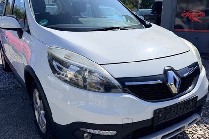 Renault Scenic 142.000 km 2.999 &euro; München 81825