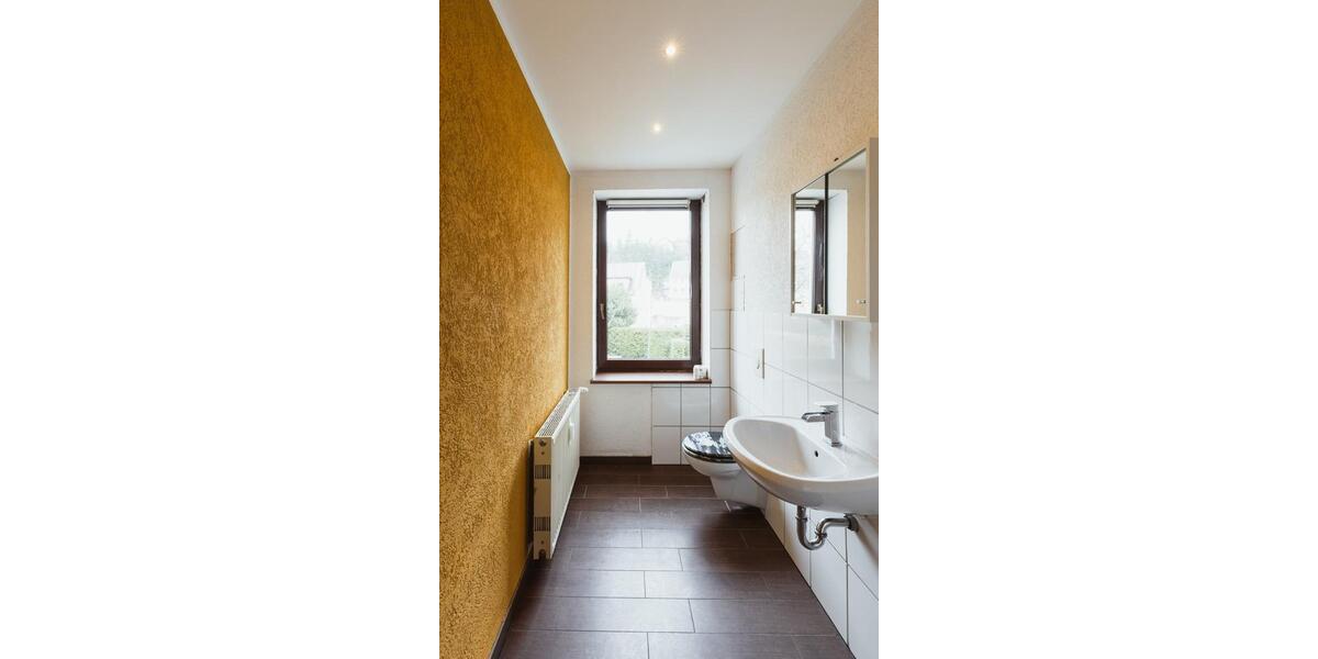 Etagenwohnung Lichtenstein (Sachsen) - 3 Zimmer, 68 m&sup2;, 470&euro; | Angebot:25830309