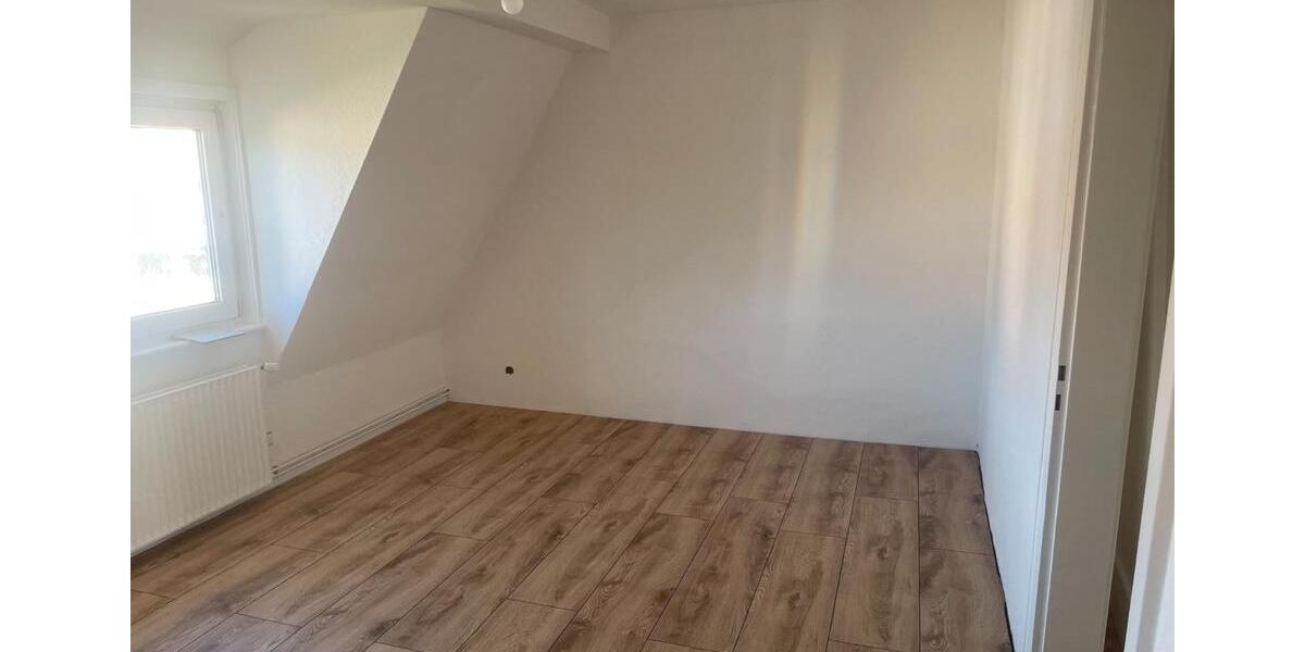 Etagenwohnung Sickte - 4 Zimmer, 85 m&sup2;, 850&euro; | Angebot:26394392