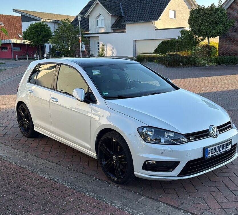 VW Golf 116.666 km 14.800 € Gronau Leine 31028