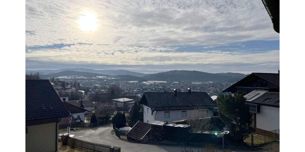 Doppelhaushälfte Viechtach - 5 Zimmer, 128 m&sup2;, 239.000&euro; | Angebot:25692886