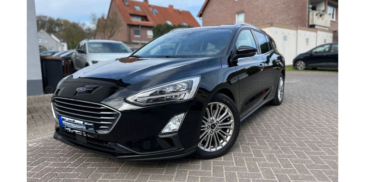 Ford Focus 128.451 km 13.890 &euro; Oer-Erkenschwick 45739