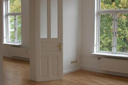 Wohnung Flensburg - 3 Zimmer, 96 m&sup2;, 960&euro; | Angebot:26505731