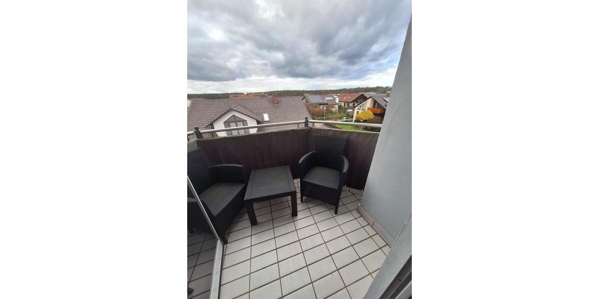 Etagenwohnung Schwandorf - 3 Zimmer, 66 m&sup2;, 670&euro; | Angebot:26396933