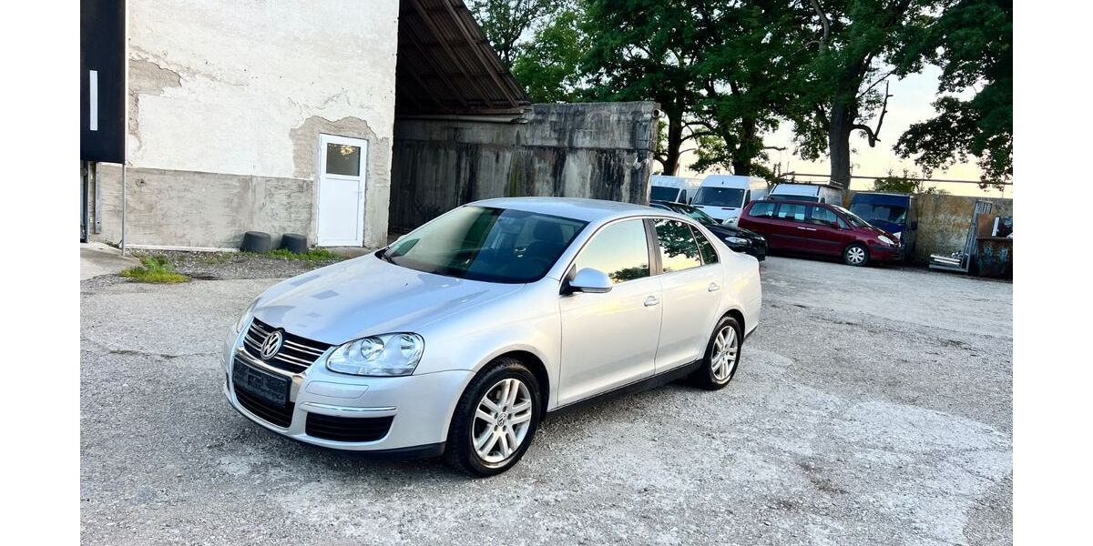 VW Jetta 104.000 km 3.750 &euro; Neufahrn 85375