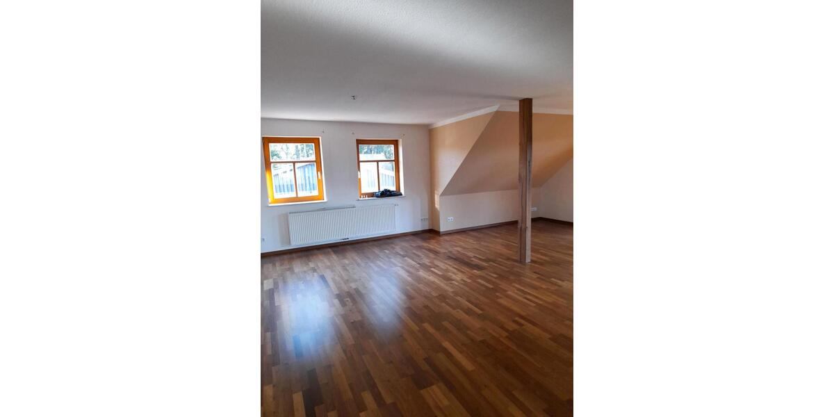 Dachgeschoßwohnung Eystrup - 5 Zimmer, 178 m&sup2;, 1.300&euro; | Angebot:25172492
