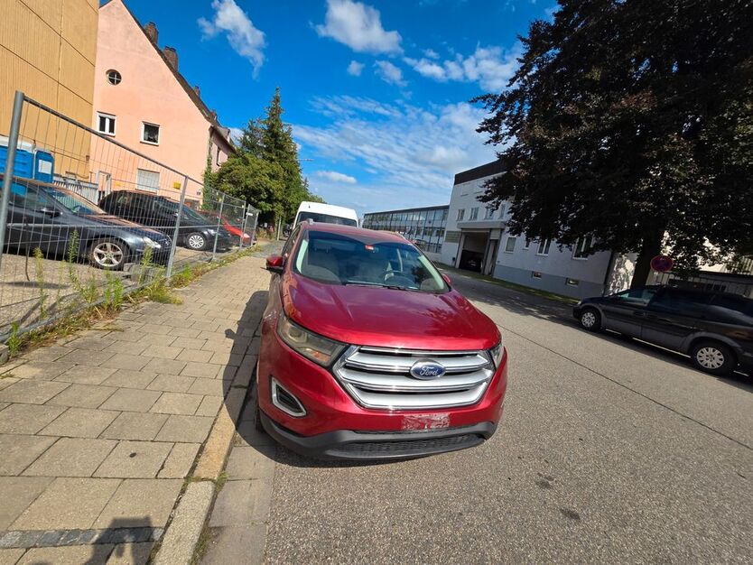 Ford Edge 160.000 km 14.800 € Stephanskirchen 83071