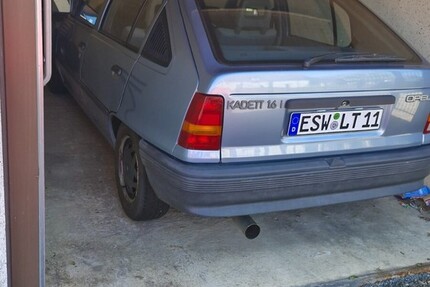 Opel Kadett E 65.000 km 1.600 € Hessisch Lichtenau 37235