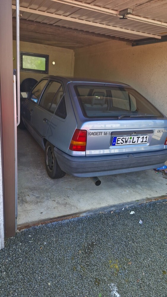 Opel Kadett E 65.000 km 1.600 € Hessisch Lichtenau 37235