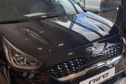 Kia Niro 44.000 km 21.000 &euro; Coburg 96450