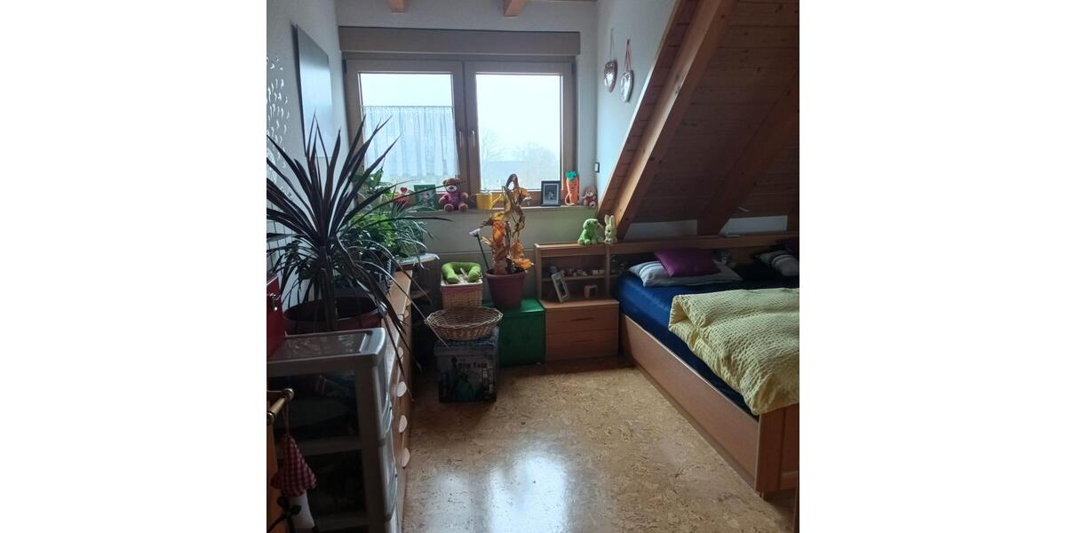 Etagenwohnung Herrieden - 3 Zimmer, 150 m&sup2;, 1.080&euro; | Angebot:24246228