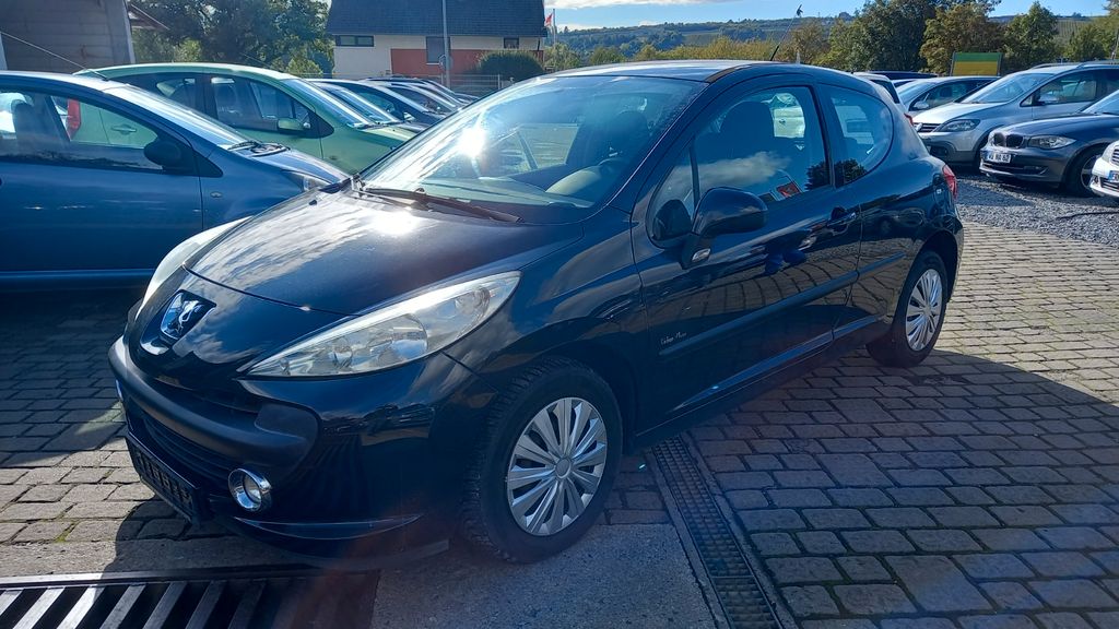 Peugeot 207 124.000 km 1.200 &euro; Randersacker 97236