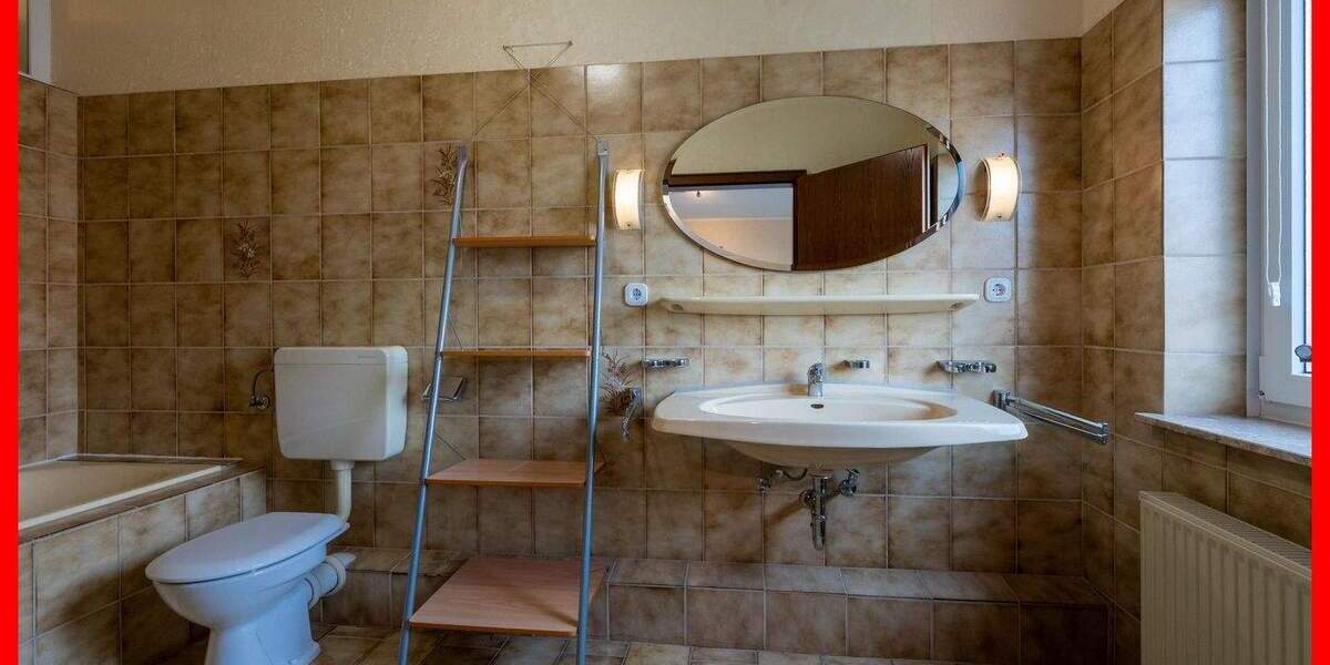 Reihenendhaus Emden Borssum/Hilmarsum - 7 Zimmer, 148 m&sup2;, 225.000&euro; | Angebot:25626739