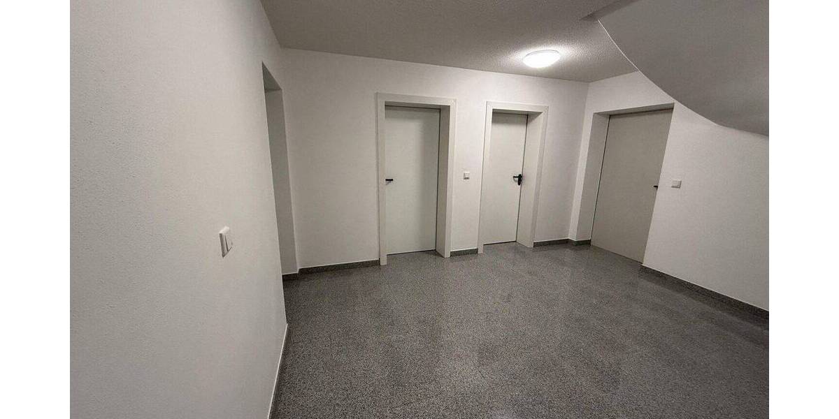 Etagenwohnung Hagenbüchach - 3 Zimmer, 95 m&sup2;, 397.000&euro; | Angebot:26929527