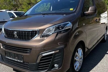 Peugeot Traveller 120.000 km 25.400 € Wurzen 04808
