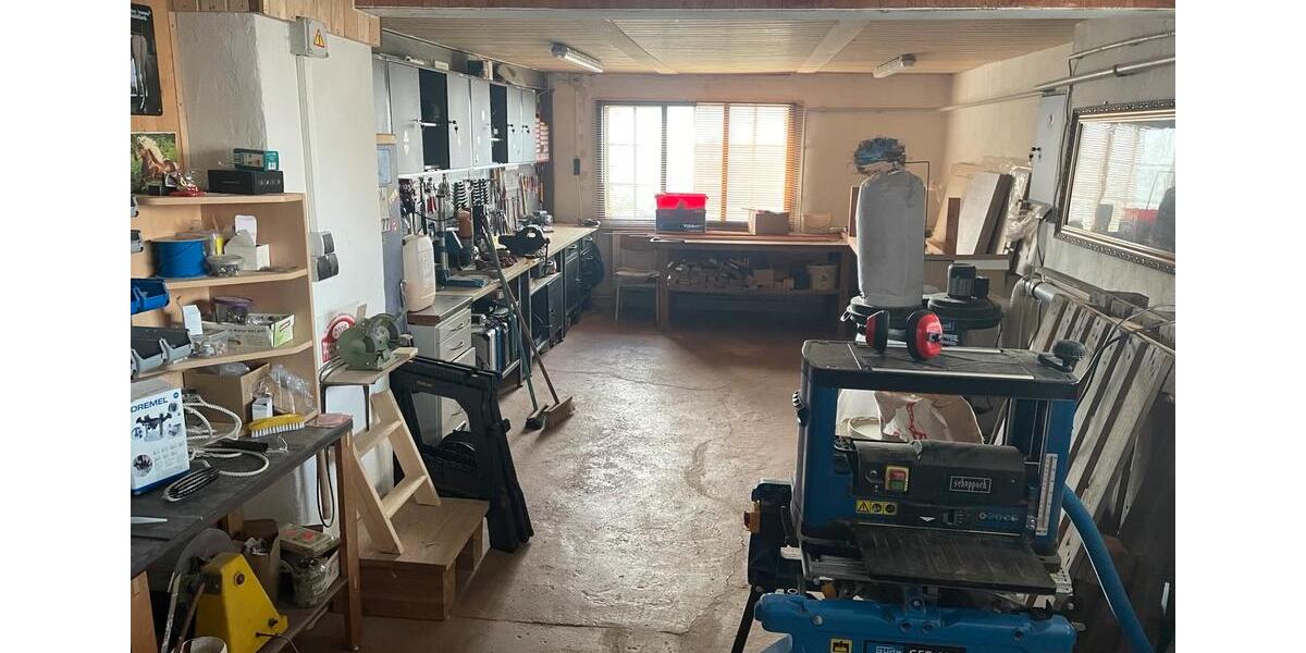 Reihenhaus Malchin - 12 Zimmer, 210 m&sup2;, 160.000&euro; | Angebot:26855000