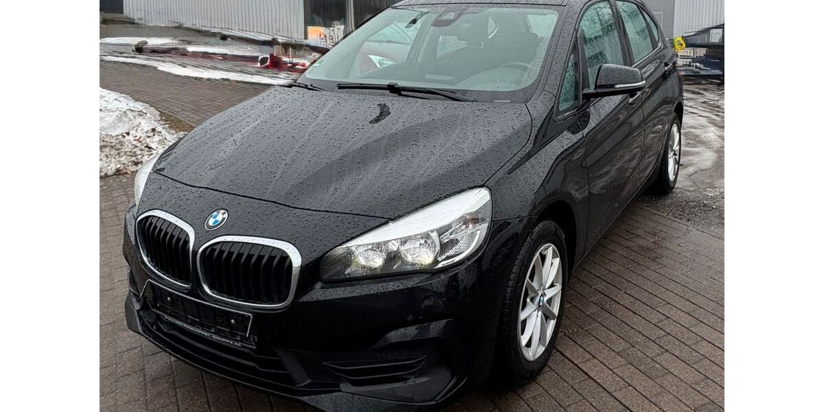 BMW 218 Active Tourer 143.813 km 10.900 &euro; Selent 24238