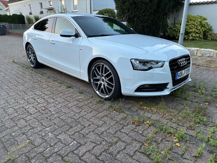 Audi A5 190.000 km 17.000 € Wolfsburg 38442
